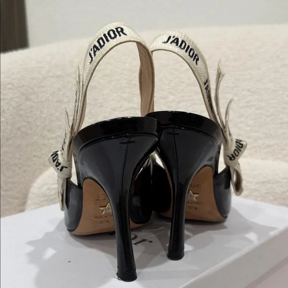 Dior J'Adior Black Patent Slingback Heels - Picture 4 of 6